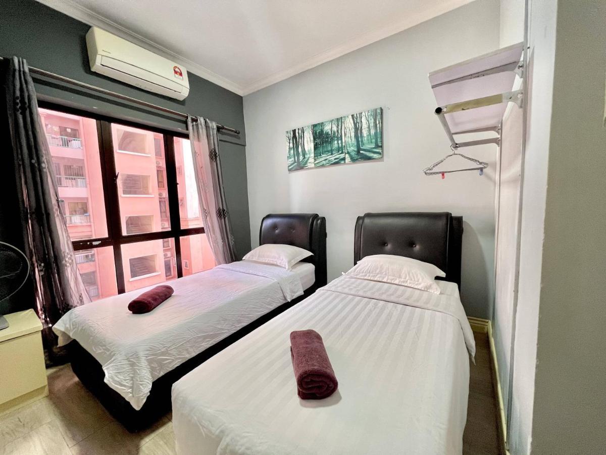 Marina Court Vacation Home 3 Bedrooms - Kota Kinabalu Exterior photo
