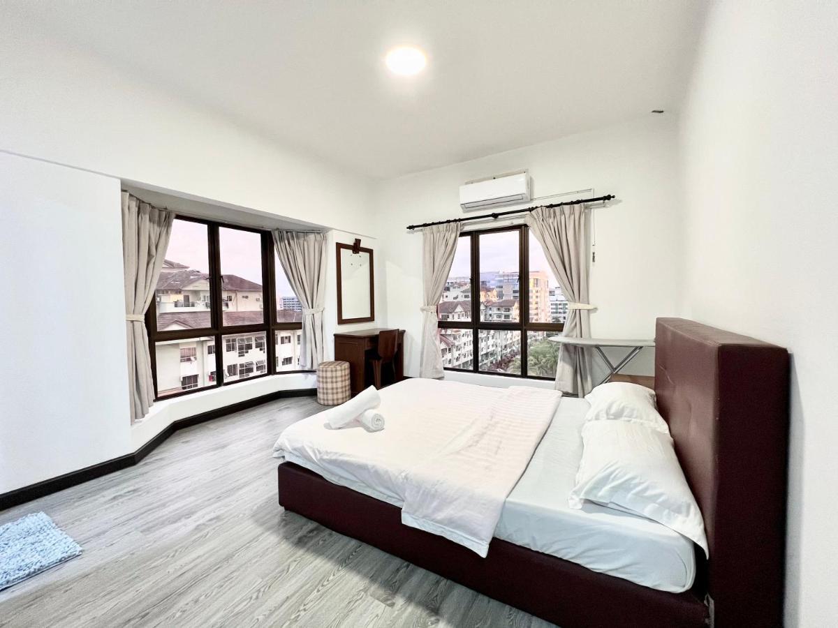 Marina Court Vacation Home 3 Bedrooms - Kota Kinabalu Exterior photo