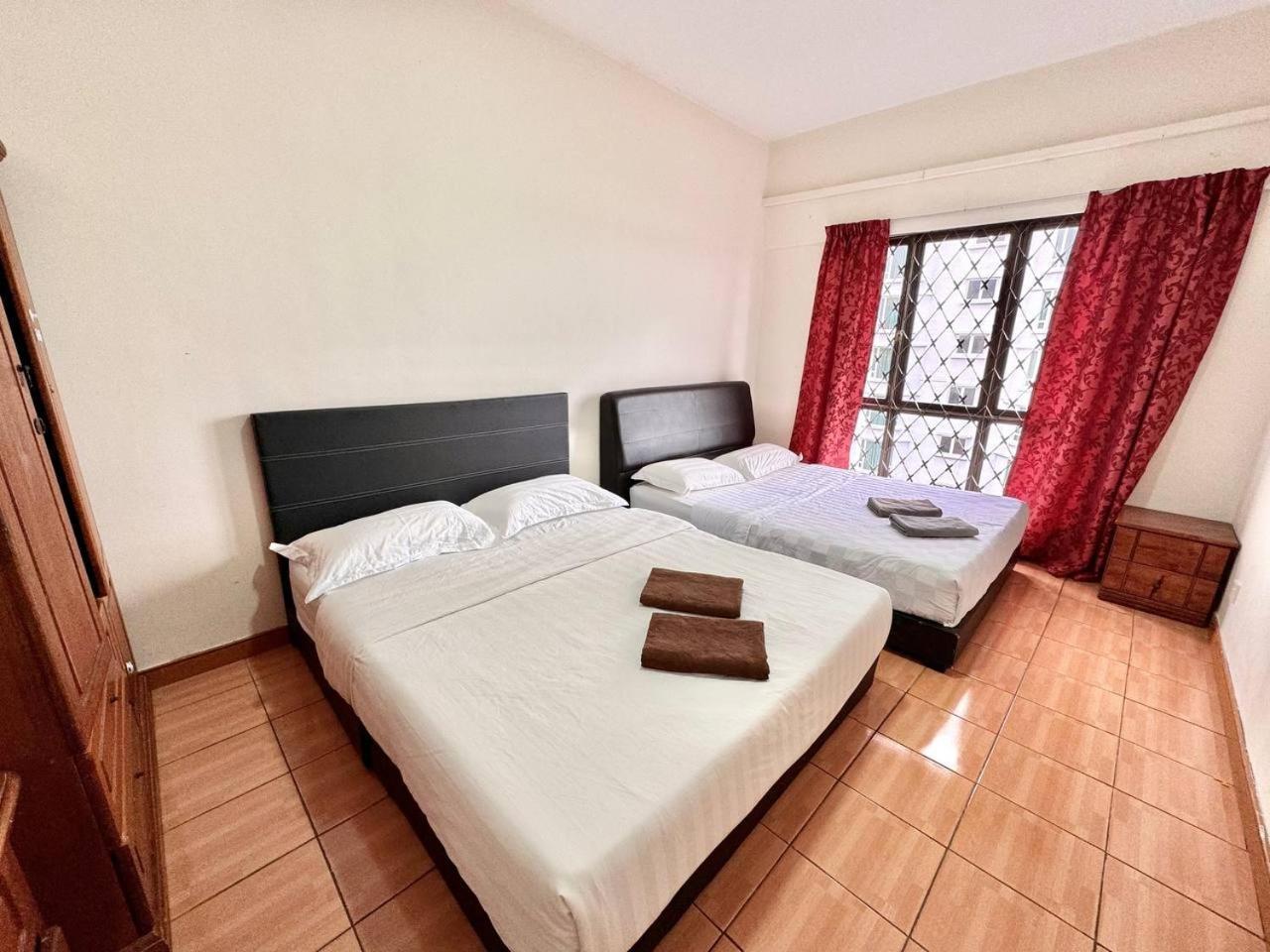 Marina Court Vacation Home 3 Bedrooms - Kota Kinabalu Exterior photo